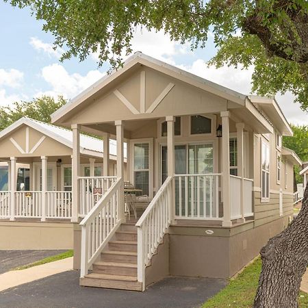 Sun Retreats San Antonio West Hotel Live Oak Exterior photo
